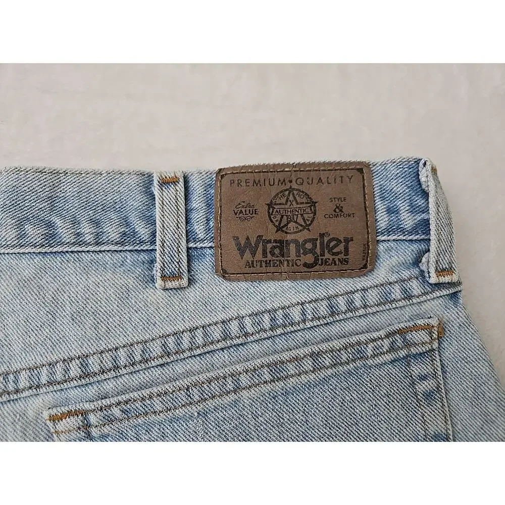 Wrangler Vtg 90s Light Wash Denim Shorts Mens Sz 36 Dad Grandpa Jorts Workwear